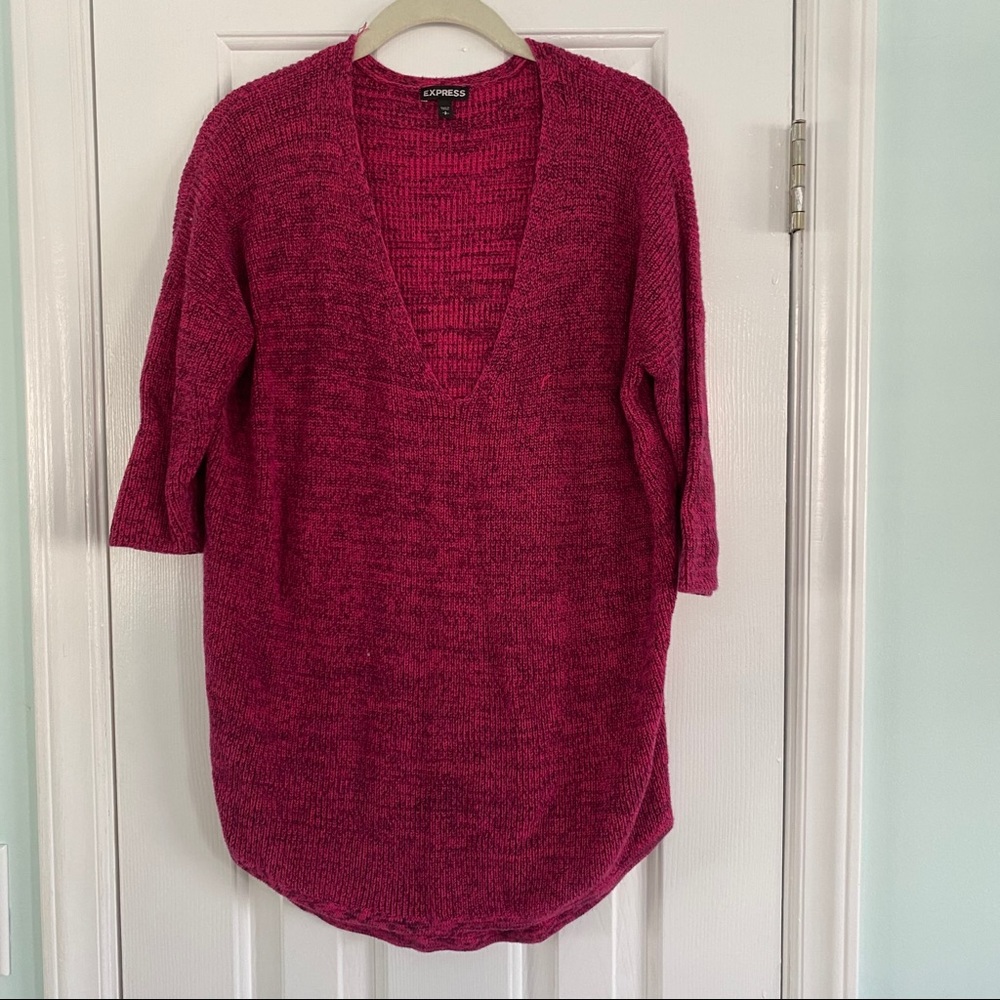 C-neck sweater